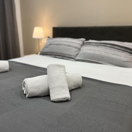 Apartamenticos Plaza Las Armas III サラゴサ エクステリア 写真