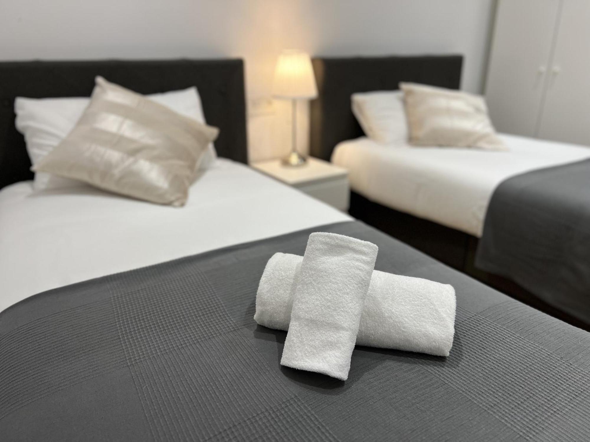 Apartamenticos Plaza Las Armas III サラゴサ エクステリア 写真