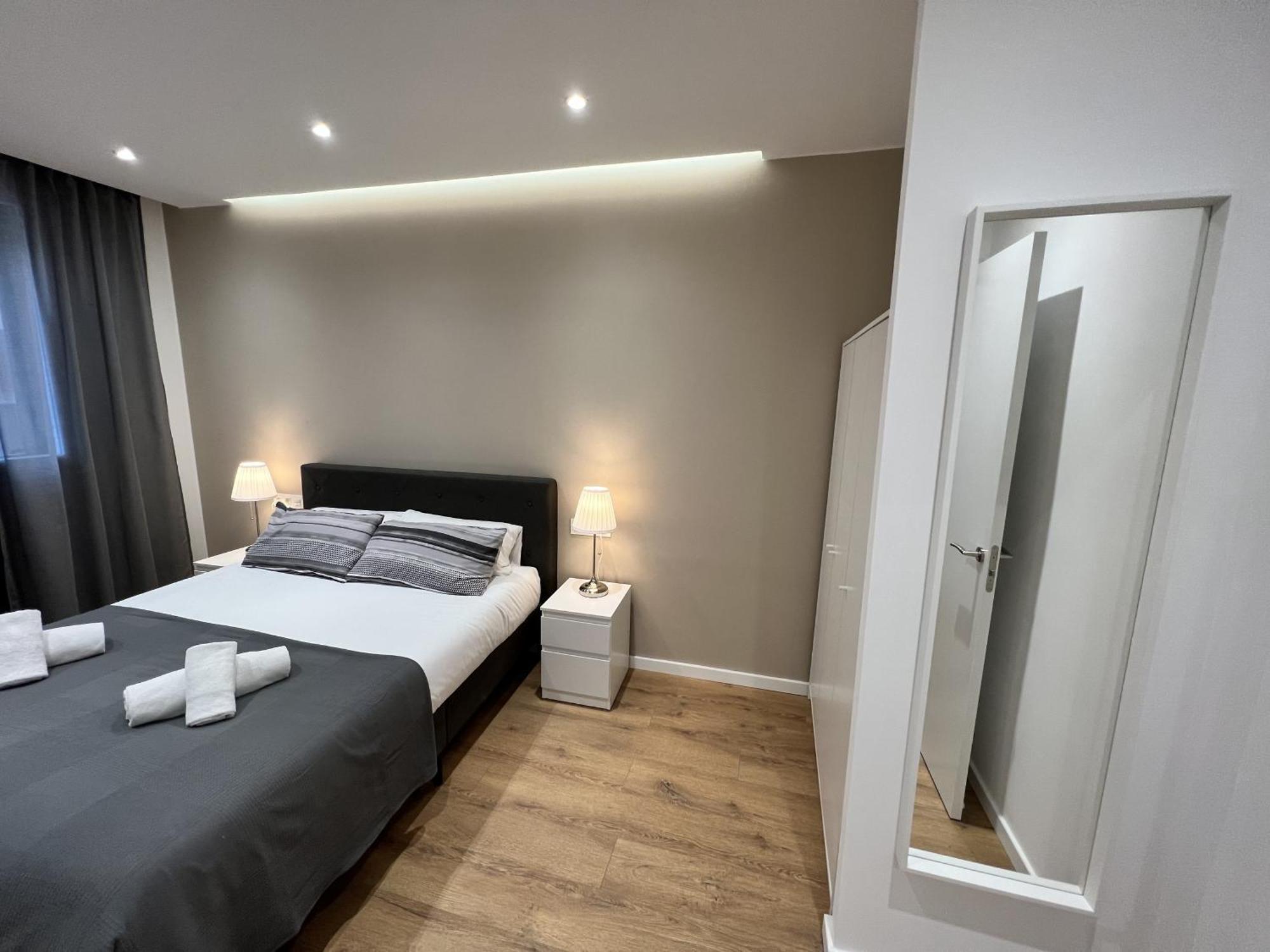 Apartamenticos Plaza Las Armas III サラゴサ エクステリア 写真