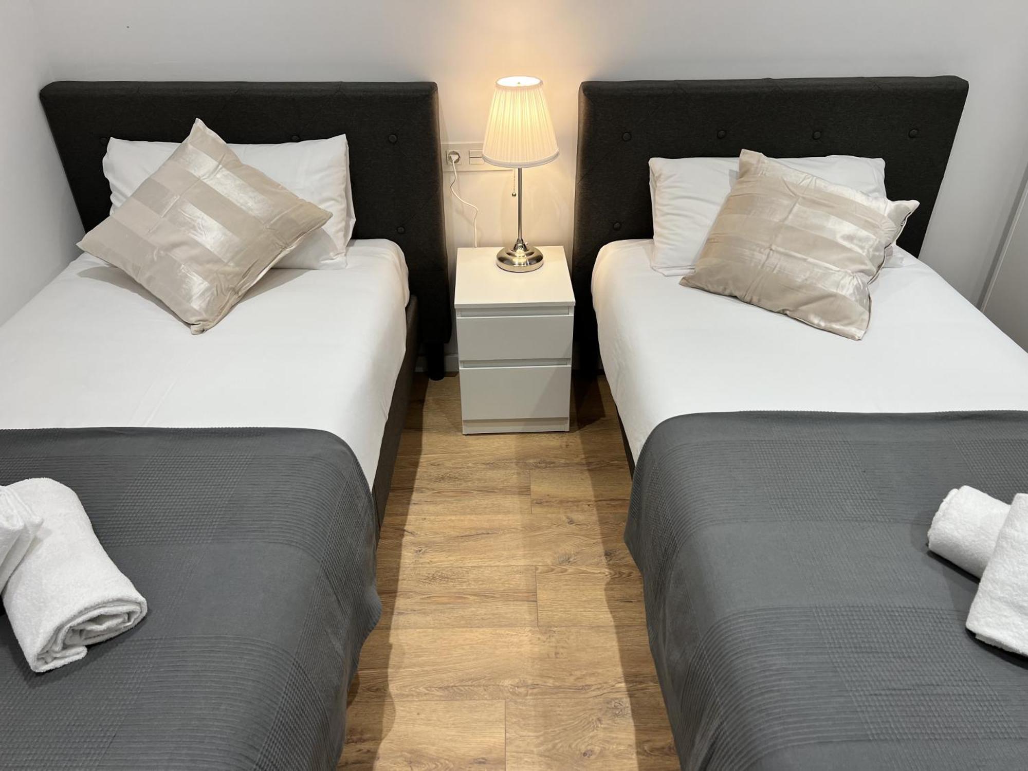 Apartamenticos Plaza Las Armas III サラゴサ エクステリア 写真